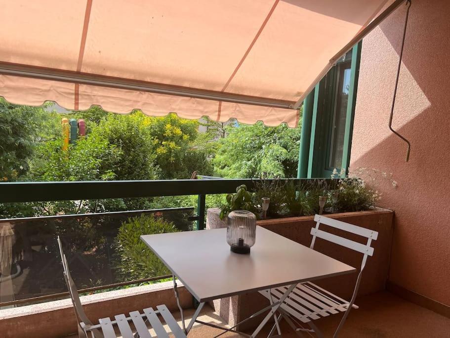 Appartement Calme Et Lumineux De 2,5 Pces Proche Lausanne Ecublens  Kültér fotó